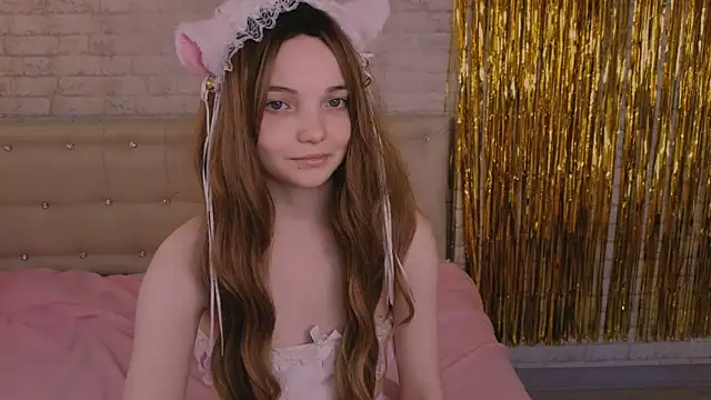 AnimeAlica18 即時 XXX 聊天