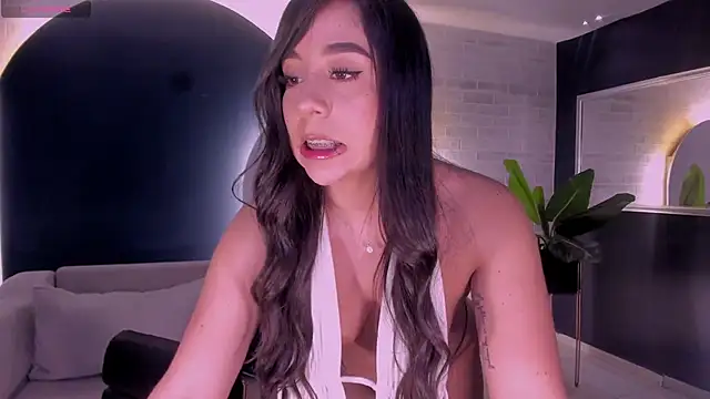 SussyBellX Live XXX-Chat