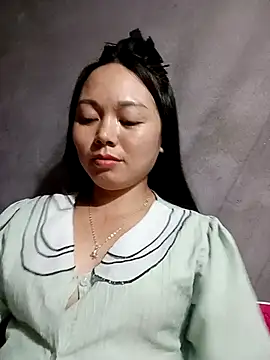 Rose-222's Live XXX Chat