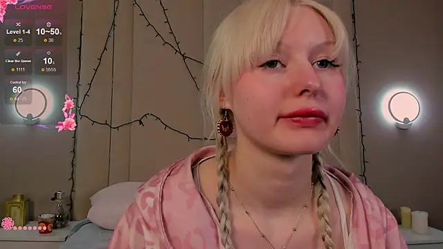 XXX chat uživo modela AdeleSilvy