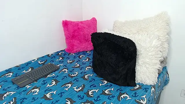 Rimuru17 Adlı Modelin Canlı XXX Sohbeti