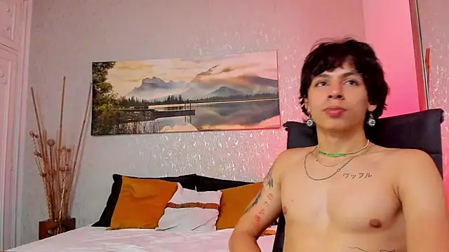 Tyler_durten Adlı Modelin Canlı XXX Sohbeti