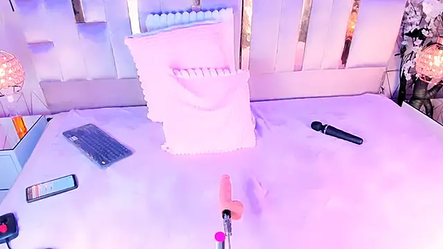 Naomistart live XXX chat