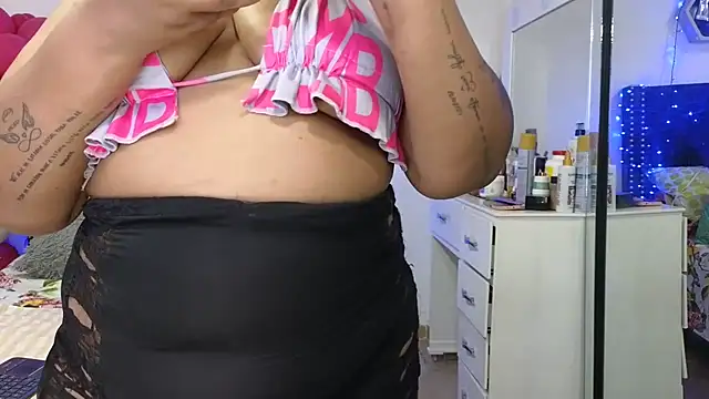 charlotte_077 即時 XXX 聊天