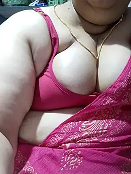 tamilthanushri Live XXX-chat