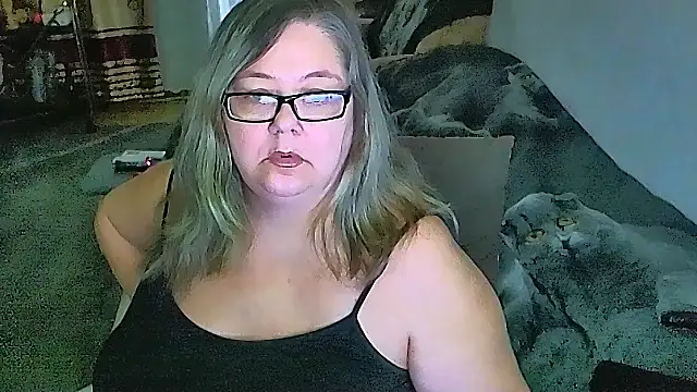 sex2 Adlı Modelin Canlı XXX Sohbeti