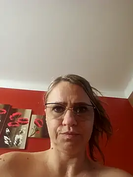 BLONDKICIA1 – Kamerová šou