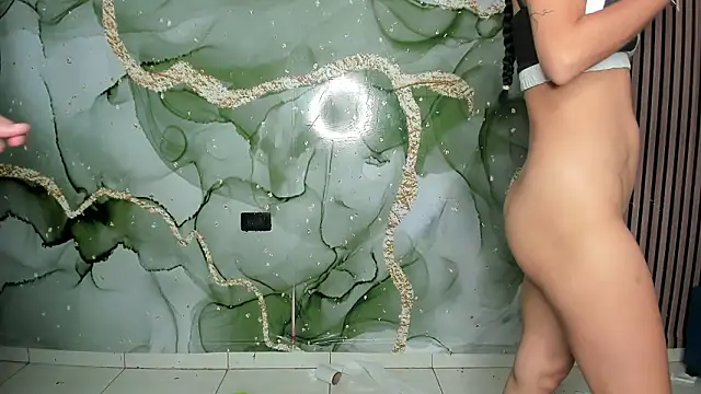 Онлайн чат XXX sexy_latinas_69