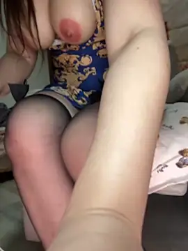 XXX chat uživo modela pupubao