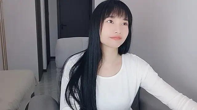 Lisa-3333 – Naživo XXX chat