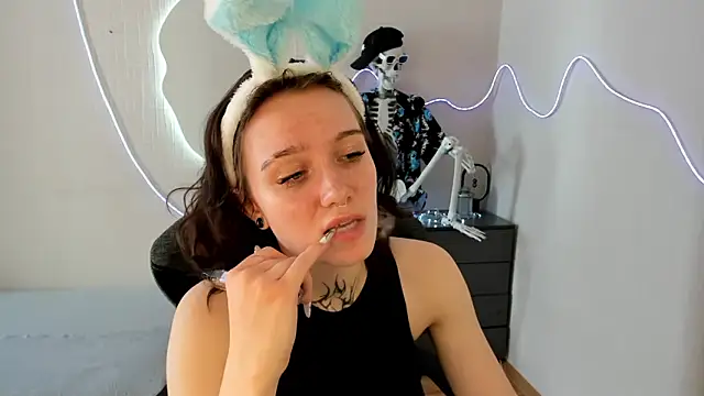 Онлайн чат XXX Elastikisss