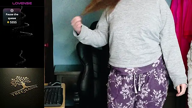 TreeJeanne Live XXX Chat