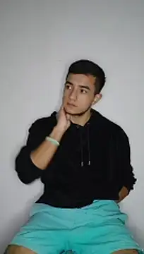 Thick_Cock 网络视讯表演