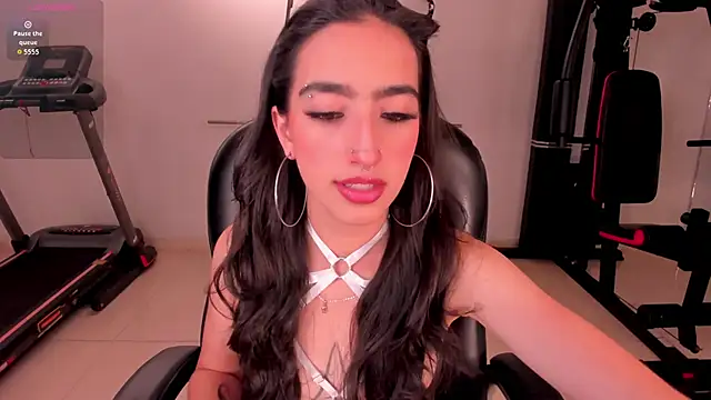 Chatroom XXX en direct de LarisaSmirnov