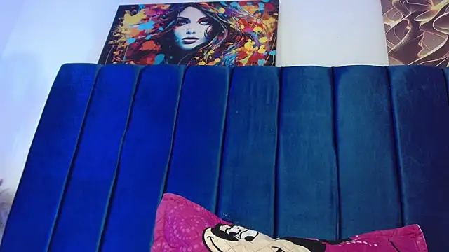 Annie_switt Adlı Modelin Canlı XXX Sohbeti