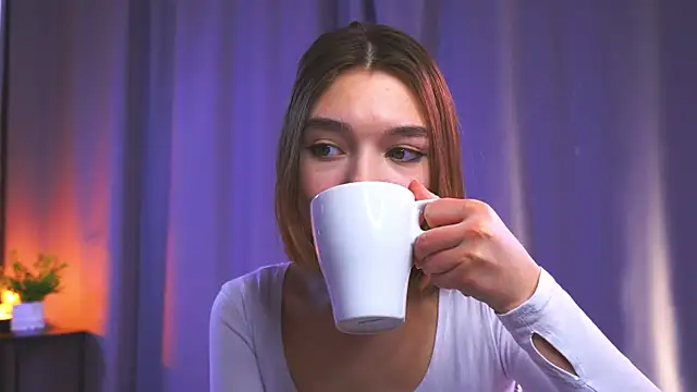 Chat XXX ao vivo de Leyla_crsh