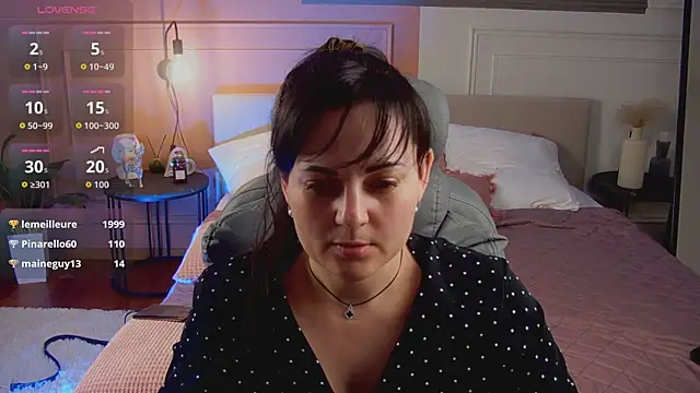 Онлайн чат XXX _SilkyShadow_