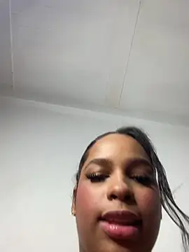 Živý XXX chat NataliaMillers