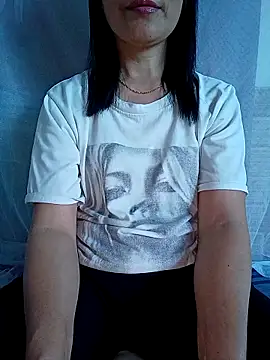 Doremon_95 Webcam Show