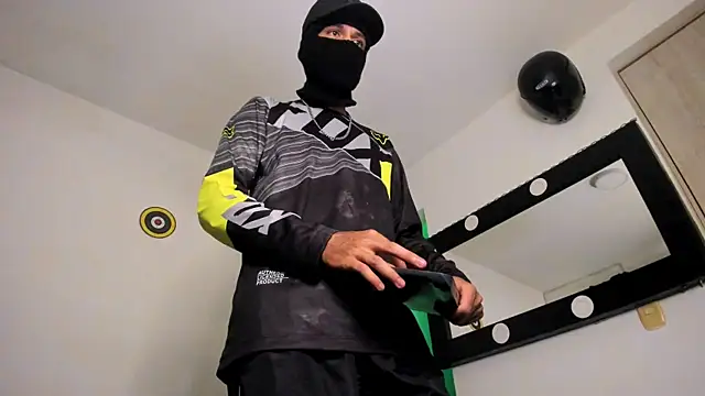 Онлайн чат XXX Samuel_Suarez