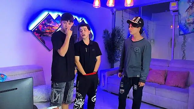 Houseofwarrios Live XXX-Chat