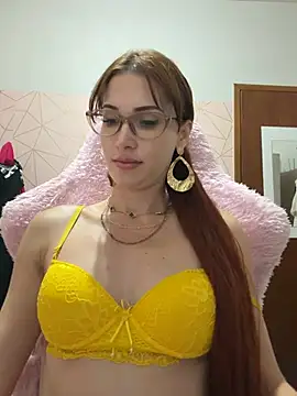 Irresistible24 live XXX chat