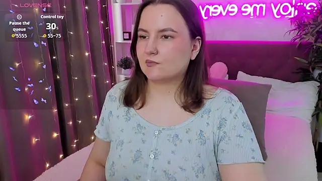 FeralPeach: онлайн-секс-чат