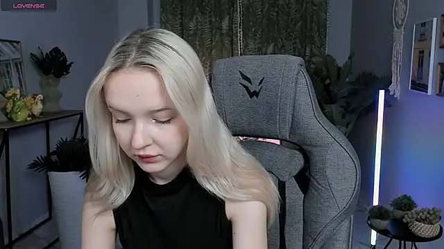 MaoqiBeverlyn Live XXX chat