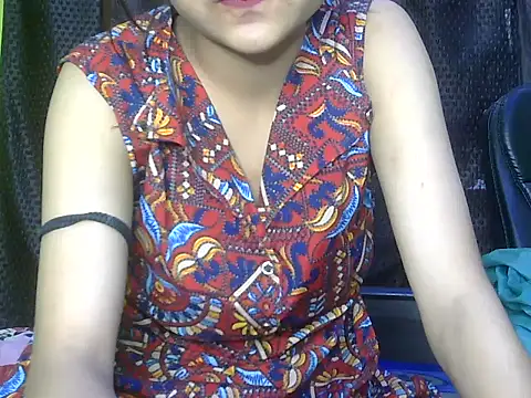 Aani_0 在線直播表演