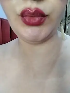 Rawya-34 – Live XXX-chat