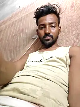 India_HOT23: διαδικτυακό σόου στην κάμερα