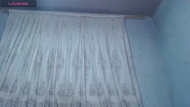 GraanTiigresa élő XXX-chatje