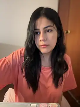 Chat +18 de CuteKira7 ao vivo