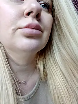 LadyLolyPop_のウェブカメラショー