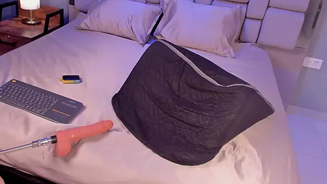 Belannyn Live XXX chat