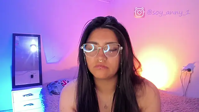 Chat XXX Live soyanny-777