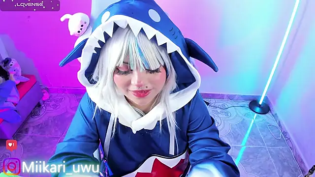 Ahri_Elderwood – Naživo XXX chat