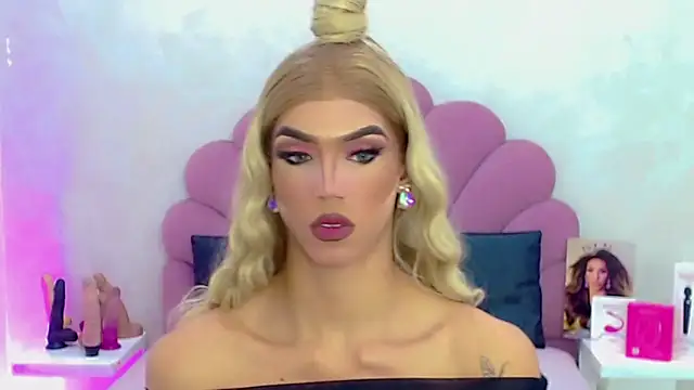 briana_sex32 即時 XXX 聊天