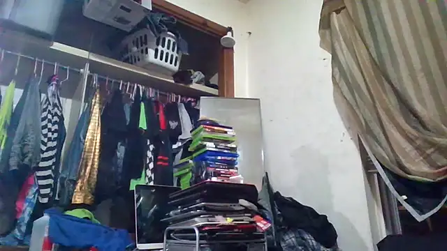 slinginbigD – Naživo XXX chat