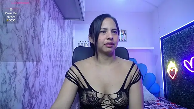 nicol_ross19 Obrolan Langsung XXX