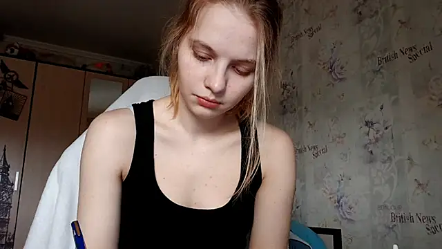 Emmaheartley 现场XXX聊天