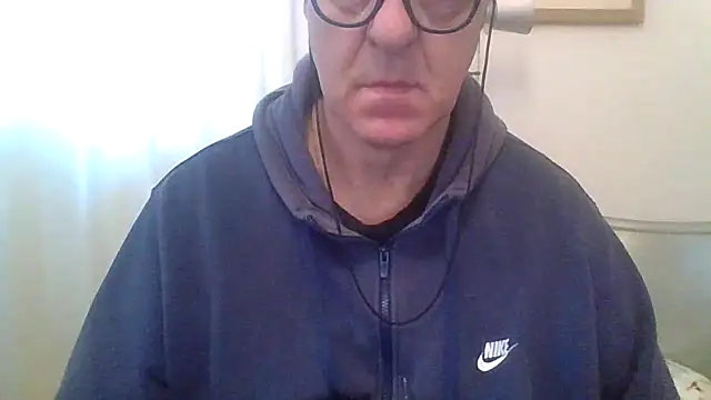 ANONIMO7735 Adlı Modelin Web Kamerası Şovu