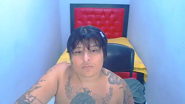 Chat +18 de tianasex ao vivo