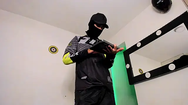 Samuel_Suarez 라이브 XXX 채팅