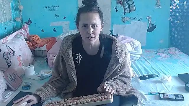 Chat XXX en directo de brighteyes77