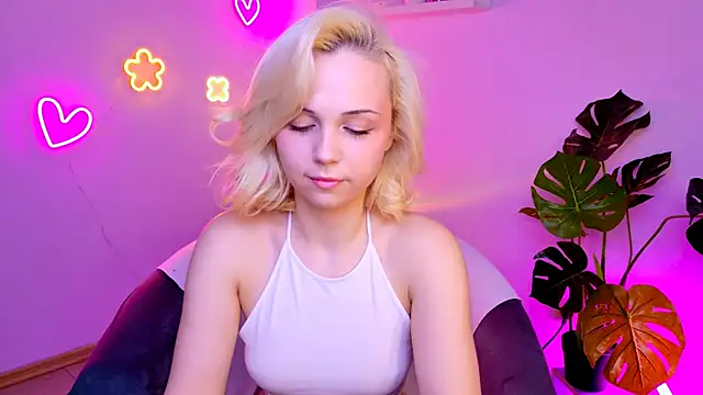 ElenaMonroen Live XXX chat