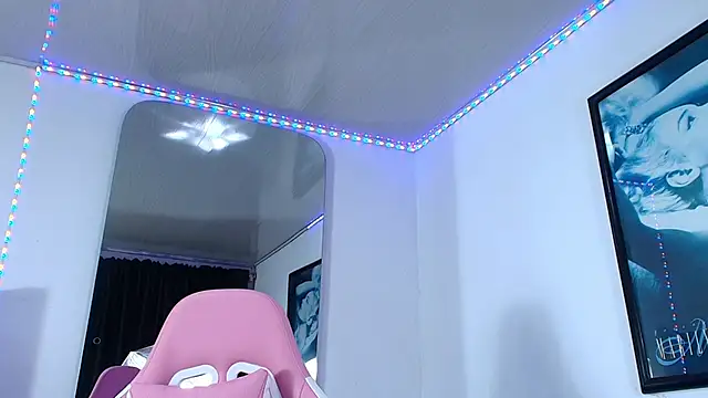 Chatroom XXX en direct de GraceWallace_