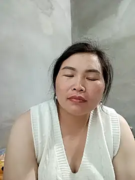 nana_nana99 网络视讯表演