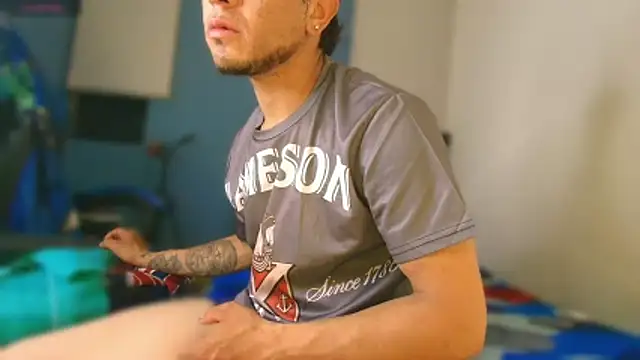 Thonixxx_mr's Webcam Show