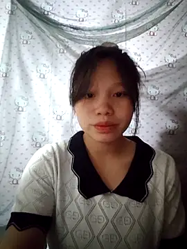 linh-miu99のウェブカメラショー